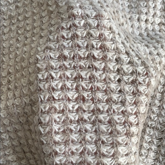 Cowl neck sweater - Picture 3 of 3